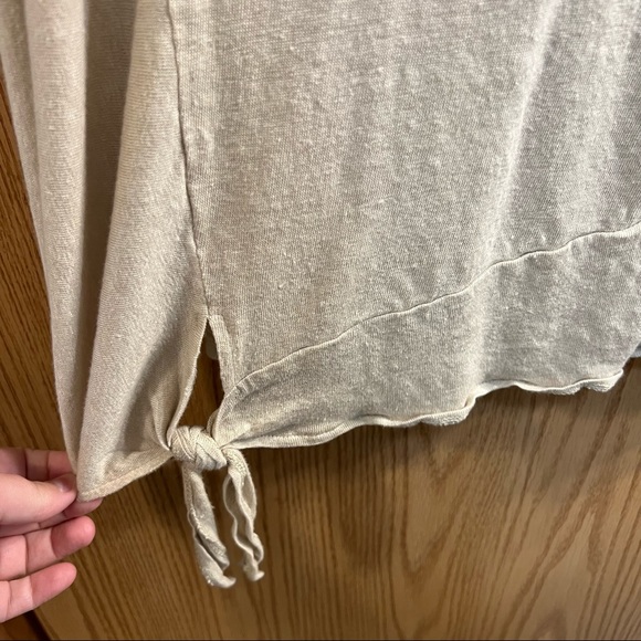 J. Jill Love Linen 100% Linen Short Sleeve Top w/ Knot Hem Size XL - Picture 3 of 7